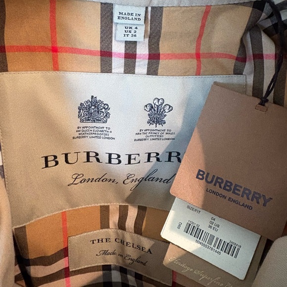 Chelsea Burberry Jacket - Picture 5 of 8